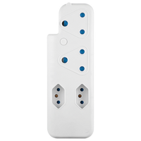 Switched 4-Way Adaptor